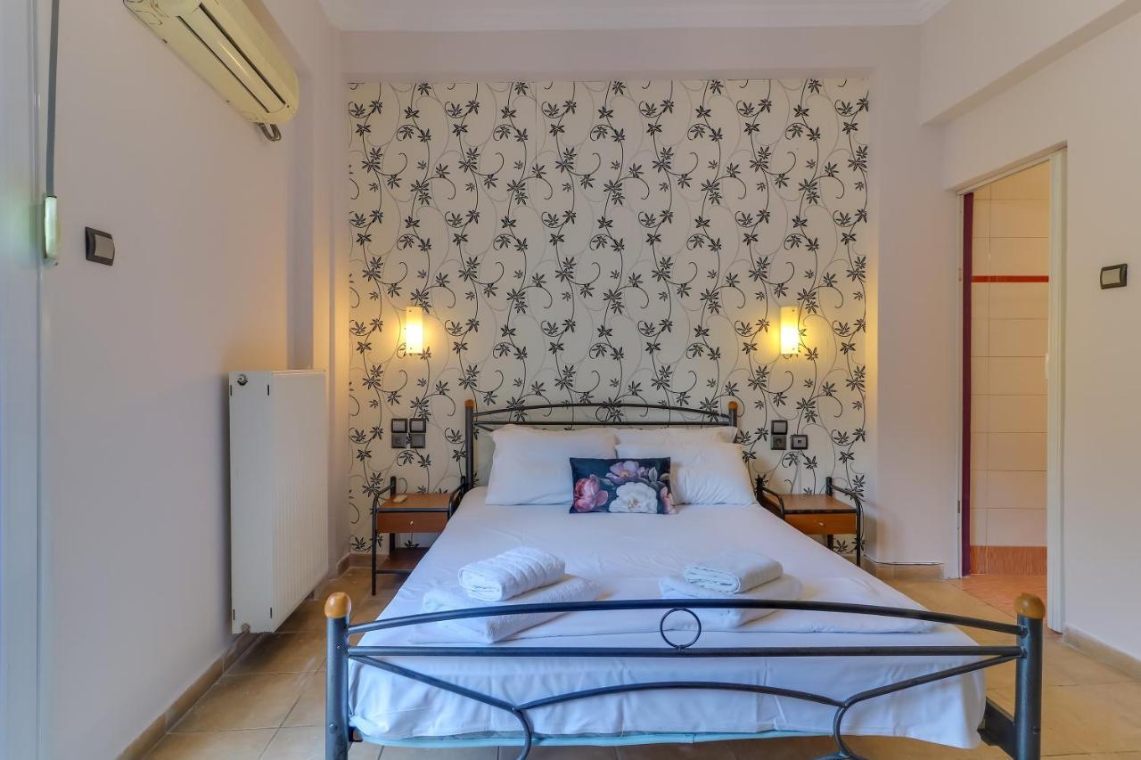 Hoteleros Dionysos Athens Atenas Exterior foto