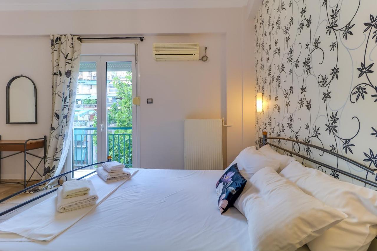 Hoteleros Dionysos Athens Atenas Exterior foto