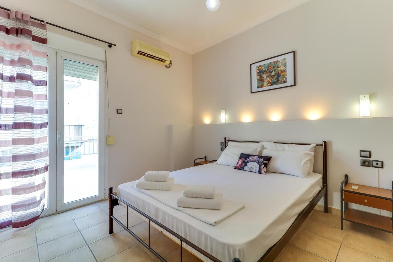 Hoteleros Dionysos Athens Atenas Exterior foto